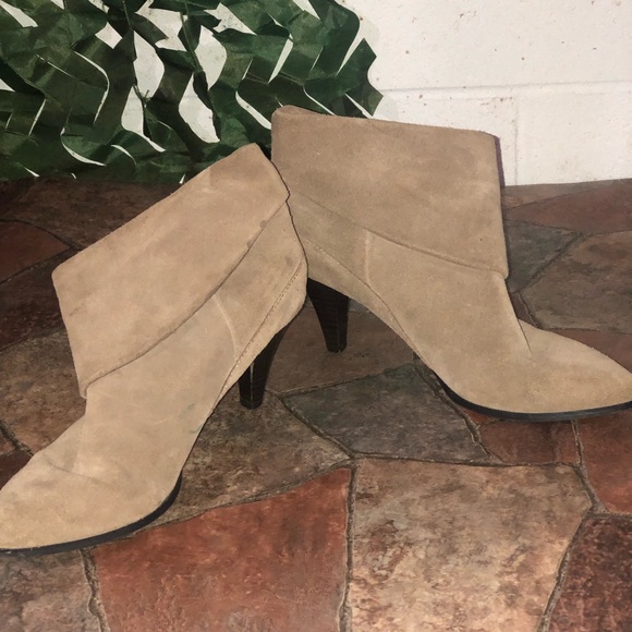 Sonoma Tan Suede Ankle Booties - Picture 2 of 5